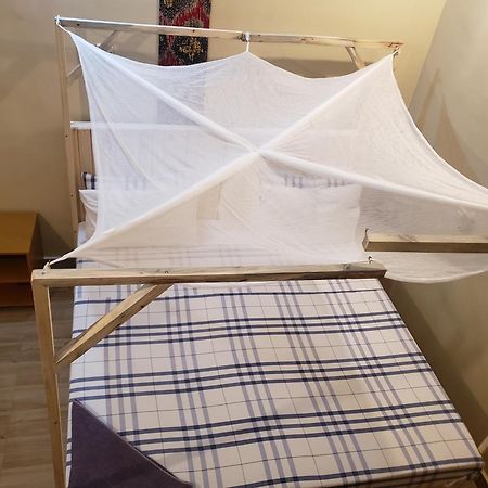 L&J Modern Backpackers Bnb Dar-es-Salaam Eksteriør bilde