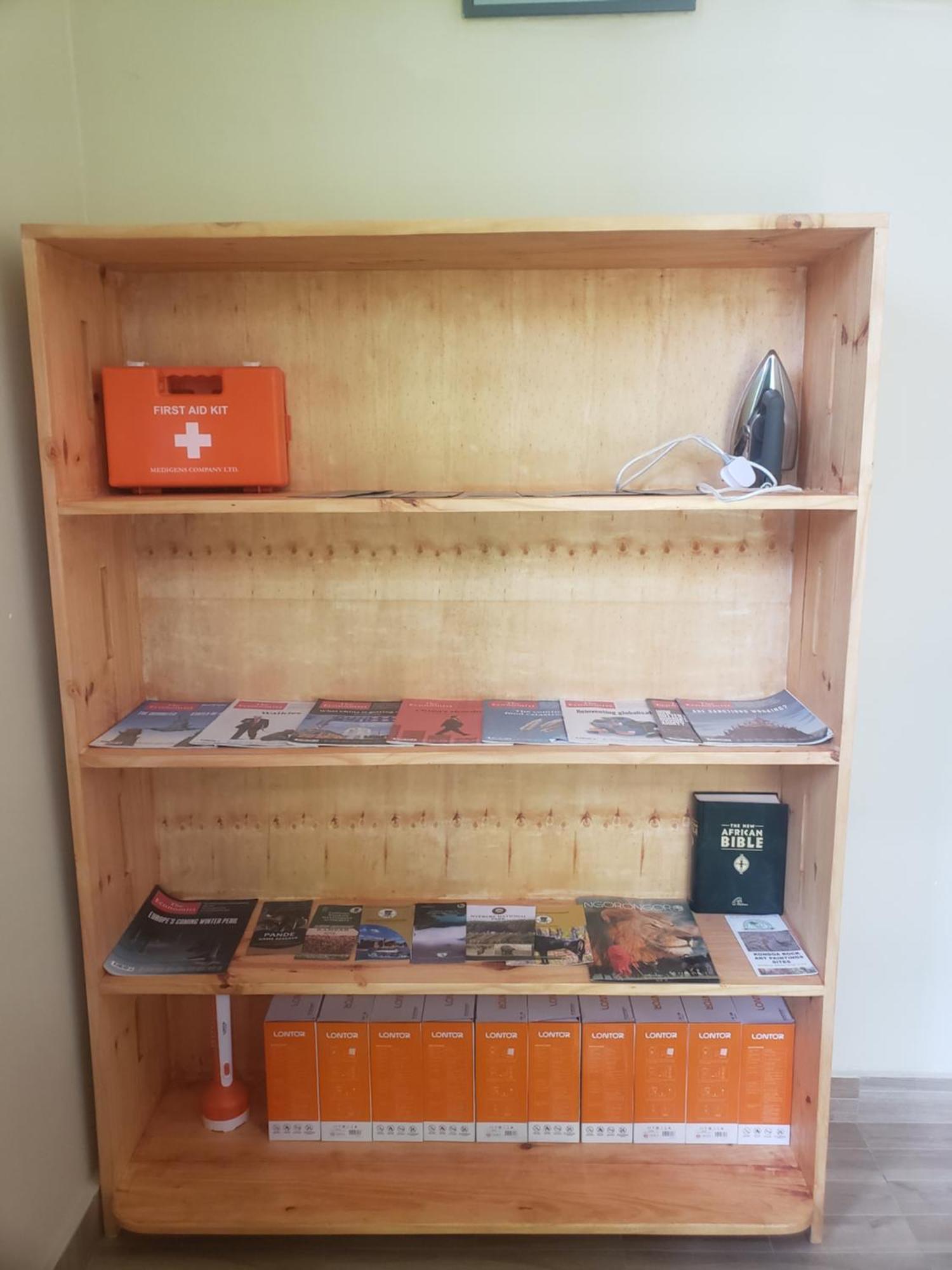 L&J Modern Backpackers Bnb Dar-es-Salaam Eksteriør bilde
