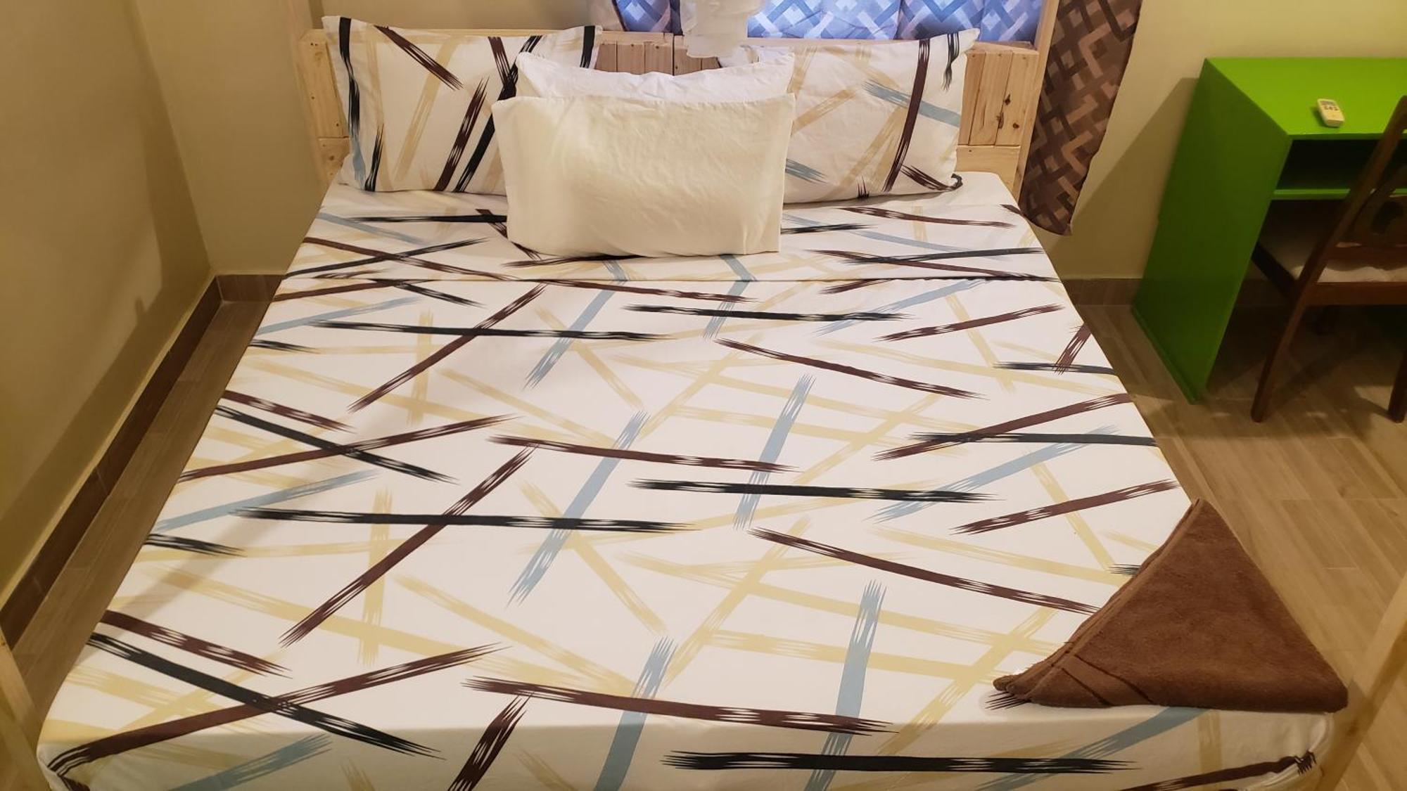 L&J Modern Backpackers Bnb Dar-es-Salaam Eksteriør bilde