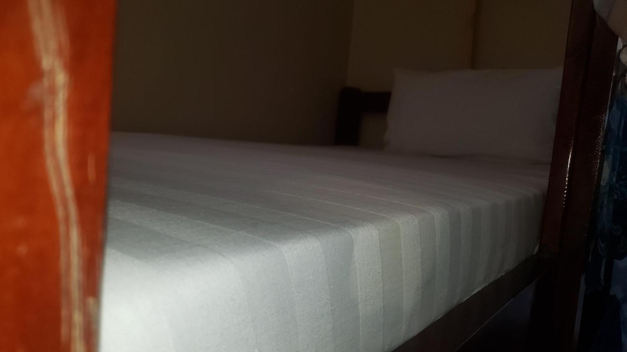 L&J Modern Backpackers Bnb Dar-es-Salaam Eksteriør bilde